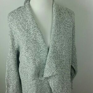 BASIC l Waterfall Gray Tweed Cardigan Sweater E1